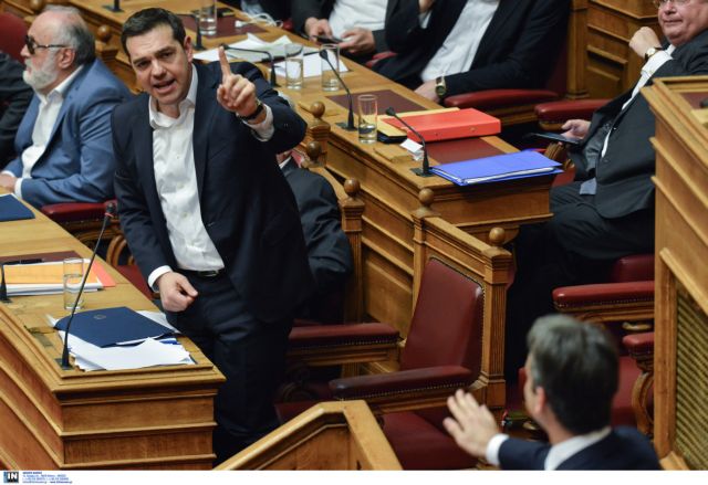 Καίγεται για την αξιολόγηση, ετοιμάζει ανασχηματισμό