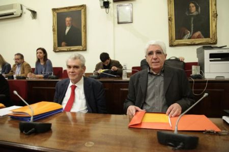 Papangelopoulos appears before Ethics Committee in Parliament