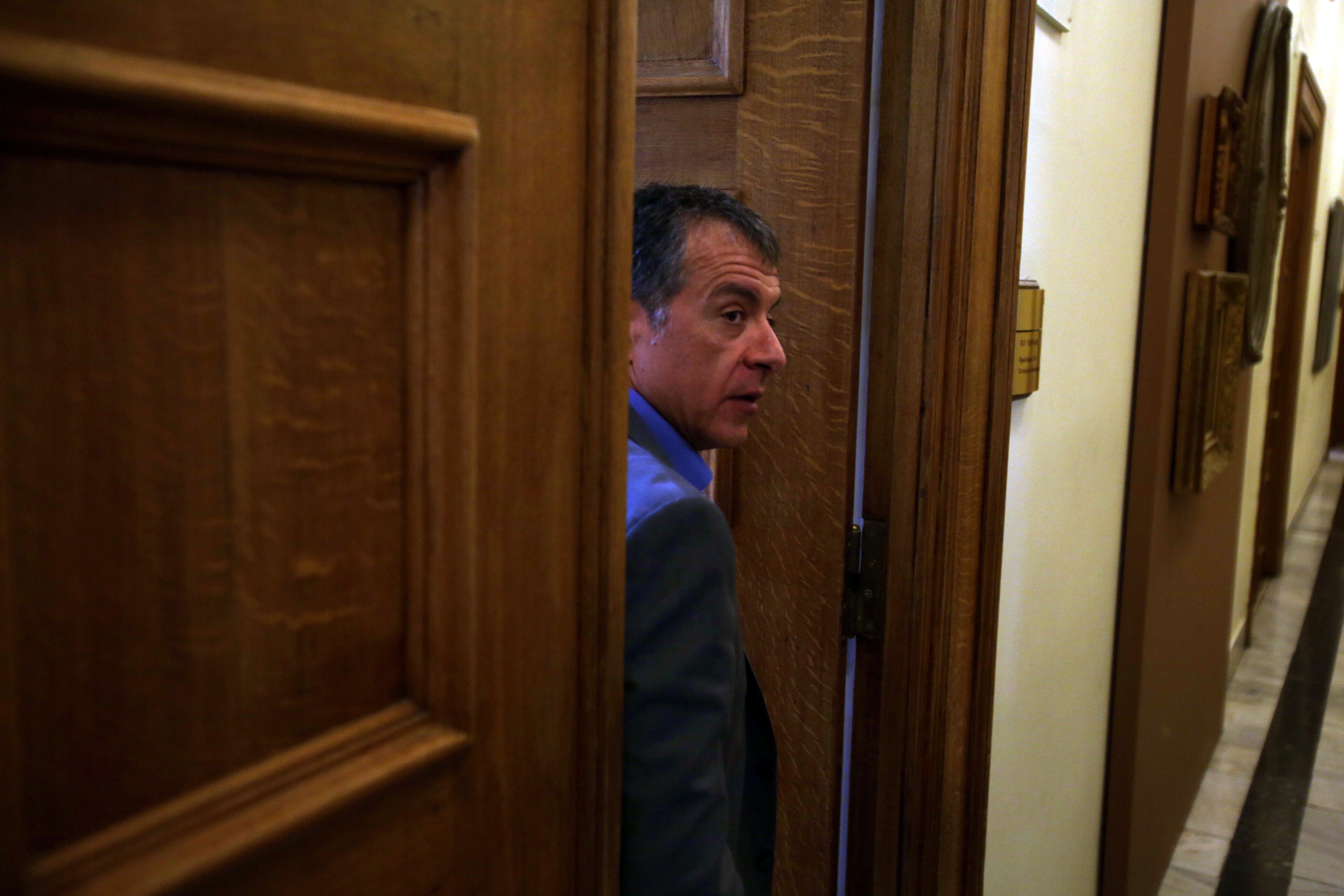 Θεοδωράκης: Το νέο και μεγάλο θέλει νέο αίμα, δε γίνεται μόνο με το ΠΑΣΟΚ