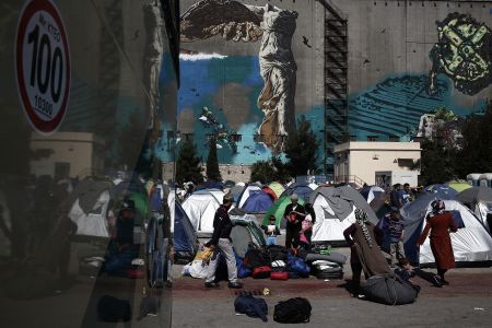 «Καμπανάκι» βουλευτών ΣΥΡΙΖΑ για την προσφυγική κρίση στα νησιά