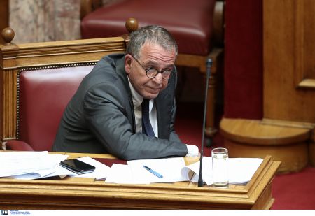 Μουζάλας: Θα τελειώσουμε και με το Ελληνικό μετά την Ειδομένη