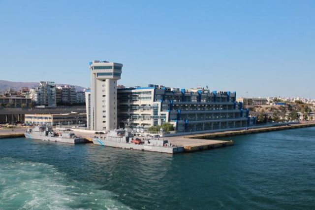 Τηλεφώνημα- φάρσα για βόμβα στο λιμάνι του Πειραιά | tovima.gr