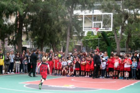 Η Ευρωλίγκα ανακαίνισε τέσσερα γήπεδα μπάσκετ του δήμου Αθηναίων