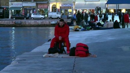 Εξαφανίστηκαν 100 μετανάστες που θα επαναπροωθούσαν από τη Χίο