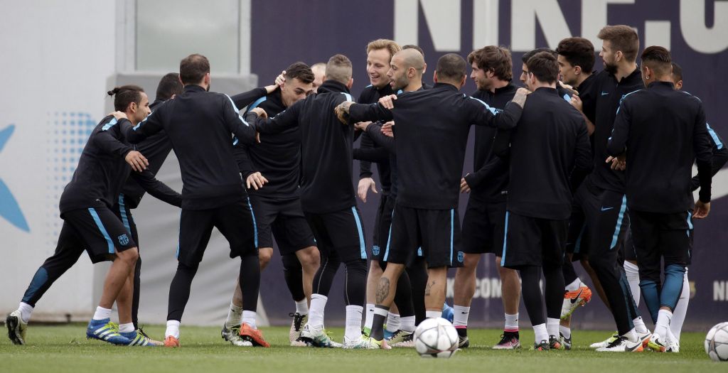 Champions League: Μπαρτσελόνα – Ατλέτικο 2-1, Μπάγερν Μονάχου – Μπενφίκα 1-0