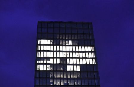 Δημιουργείται εθνικό αρχείο offshore εταιρειών στον Τειρεσία