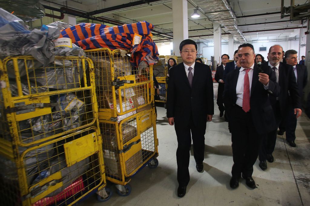 Επίσκεψη του Κινέζου Πρέσβη στα ΕΛΤΑ