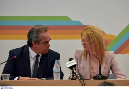 Τζάκρη: Αποφασιστικής σημασίας η μείωση του κόστους στη βιομηχανία