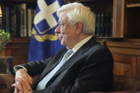 Παυλόπουλος: Θα σταθούμε στο ύψος των περιστάσεων για το προσφυγικό
