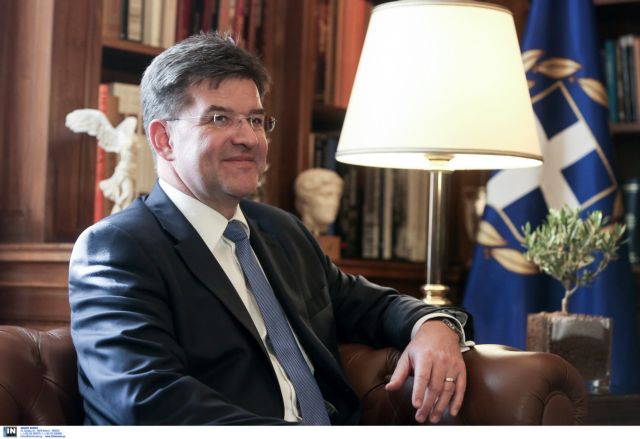 Μίροσλαβ Λάιτσακ: Οι υποχρεωτικές ποσοστώσεις προσφύγων δεν είναι λύση