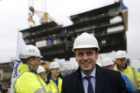 Oι πολιτικές προεκτάσεις της επίσκεψης Μακρόν