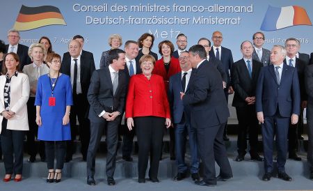 Γαλλογερμανικό υπουργικό συμβούλιο με επίκεντρο το προσφυγικό