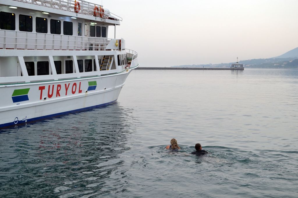 Μυτιλήνη: 124 μετανάστες επαναπροωθήθηκαν στην Τουρκία