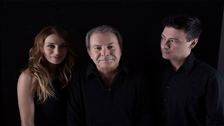 Ο Μανώλης Μητσιάς, ο Σταύρος Σιόλας και η Γεωργία Νταγάκη «Αυτοπροσώπως» στον Νίκο Θρασυβούλου