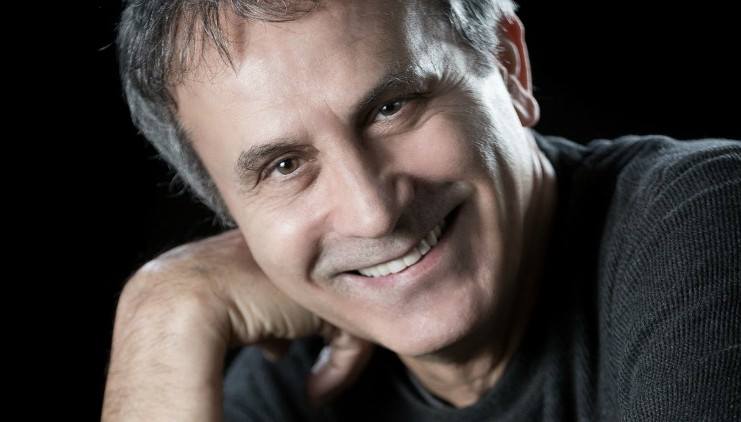 Ο Γιώργος Νταλάρας «Αυτοπροσώπως» στον Νίκο Θρασυβούλου