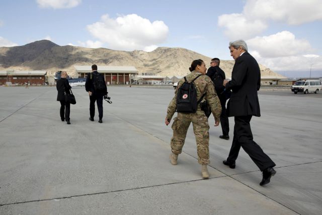 Αιφνιδιαστική επίσκεψη Κέρι στο Αφγανιστάν | tovima.gr