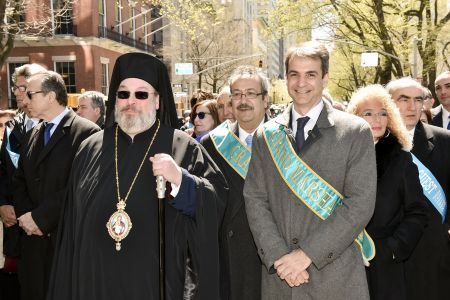 Συνάντηση Μητσοτάκη με τον αρχιεπίσκοπο Αμερικής Δημήτριο