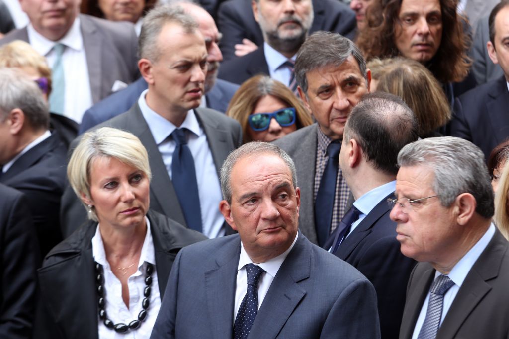 Πολιτικό μήνυμα Καραμανλή στον επικήδειο λόγο για τον στενό του συνεργάτη Γ. Αγγέλου