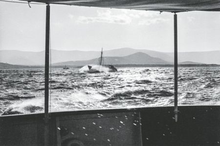 Ο Ρόμπερτ Μακ Κέιμπ και οι άγγελοι του Αιγαίου