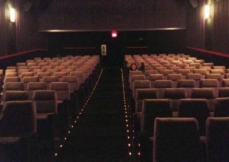 Θρήνος στις αίθουσες