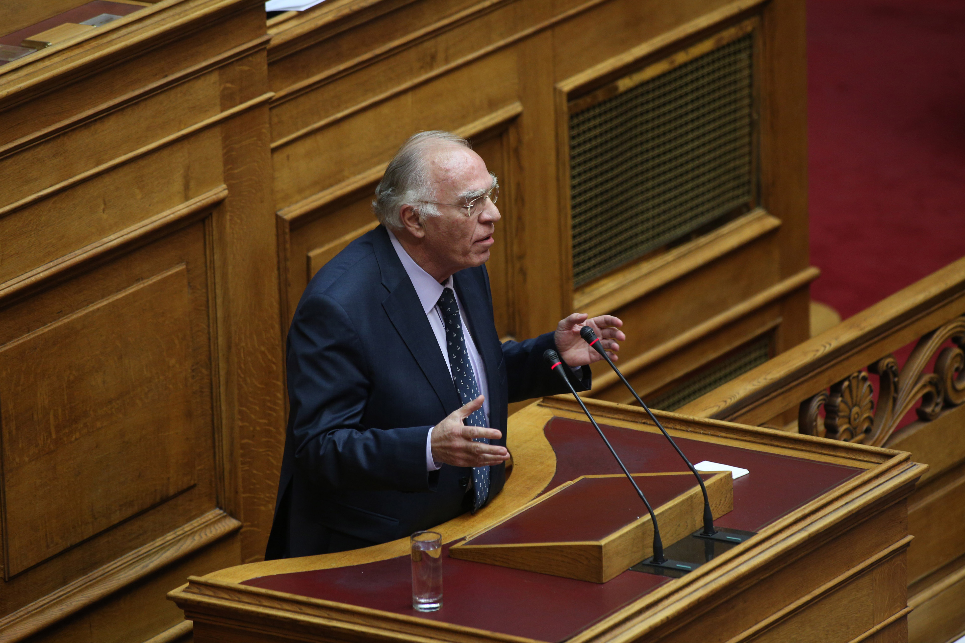 Λεβέντης: «Ναι» στην Εξεταστική, αμφισβητεί όμως το αποτέλεσμα