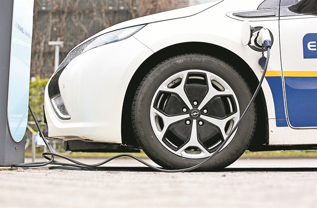 Κίνητρα για την αγορά ηλεκτρικών οχημάτων