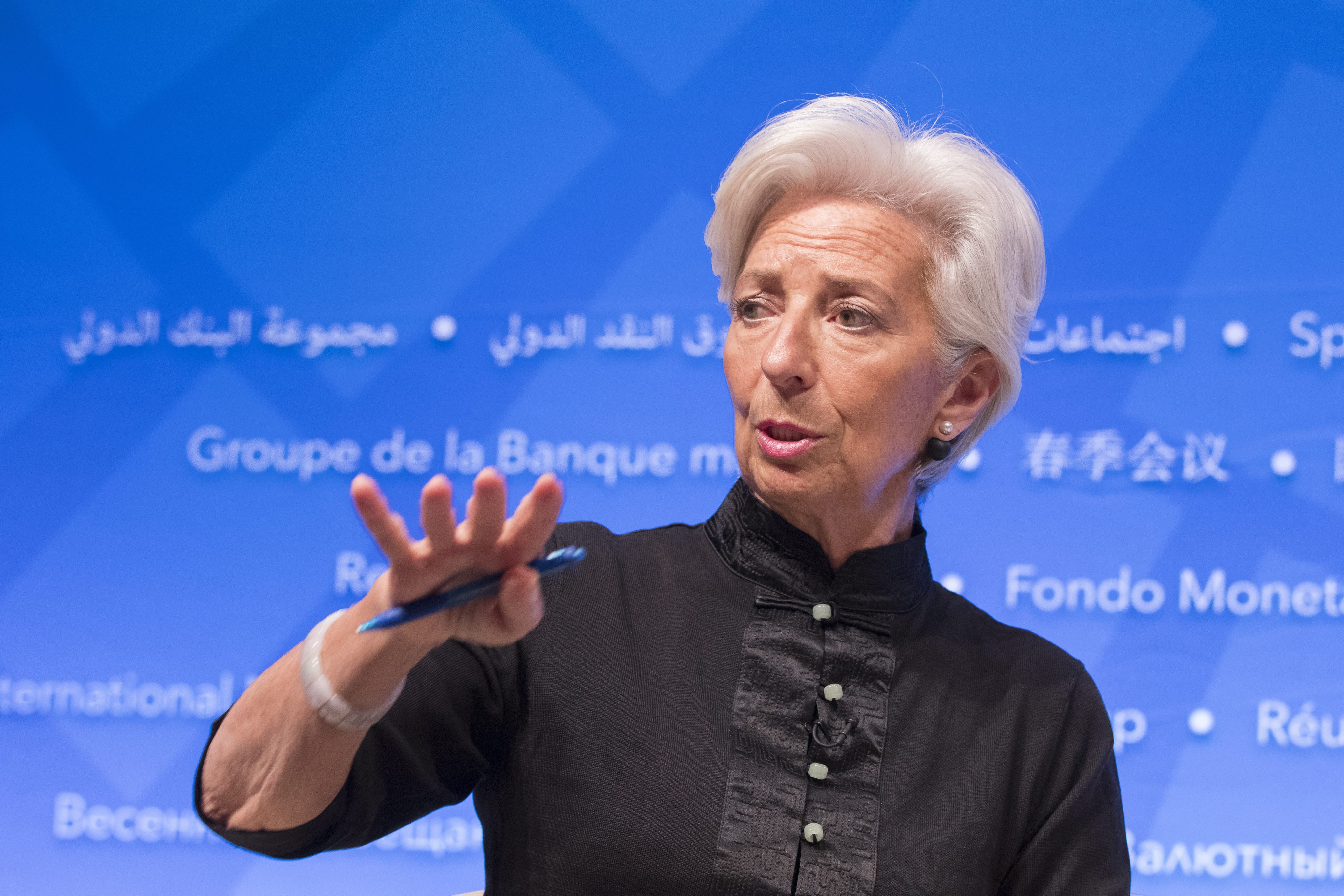 Bloomberg: To ΔΝΤ έχει δίκιο για την Ελλάδα
