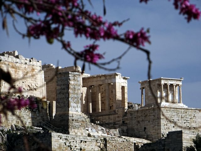 Free entrance to all archeological sites on Monday