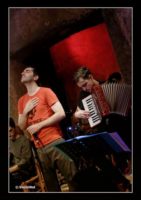 Ζαχαρίας Καρούνης: «Δεν ξέρουμε τι μας ξημερώνει, αλλά δεν χάνουμε την έμπνευσή μας»