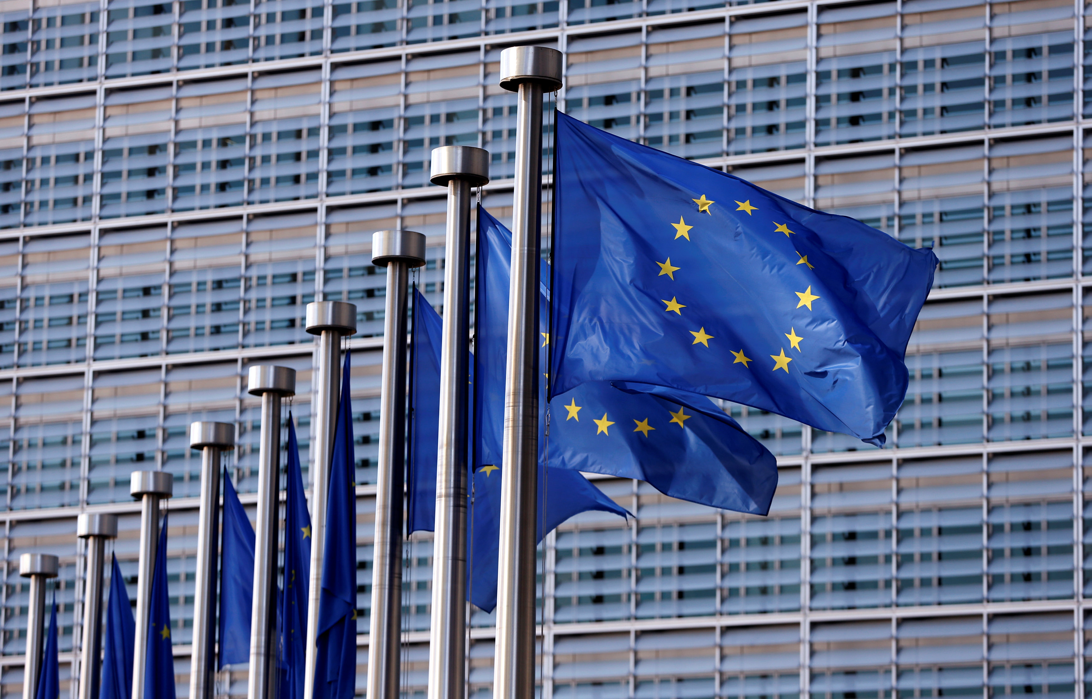 Aισιοδοξία Ευρωπαίων αξιωματούχων για εκταμίευση στις 10 Οκτωβρίου
