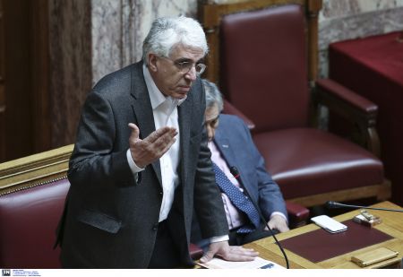 Παρασκευόπουλος: Ουδείς κατάδικος για τρομοκρατία αποφυλακίστηκε