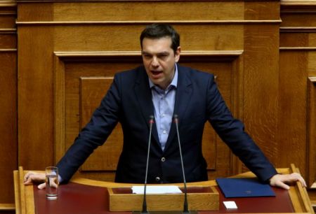 Τσίπρας:  Θα ξαναστήσουμε με κάθε τρόπο την Ελλάδα στα πόδια της