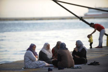 Piraeus: 2,680 migrants and refugees remain at the port