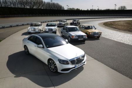 Mercedes-Benz E-Class Classic Insight: Η Ιστορία γράφεται από τους νικητές