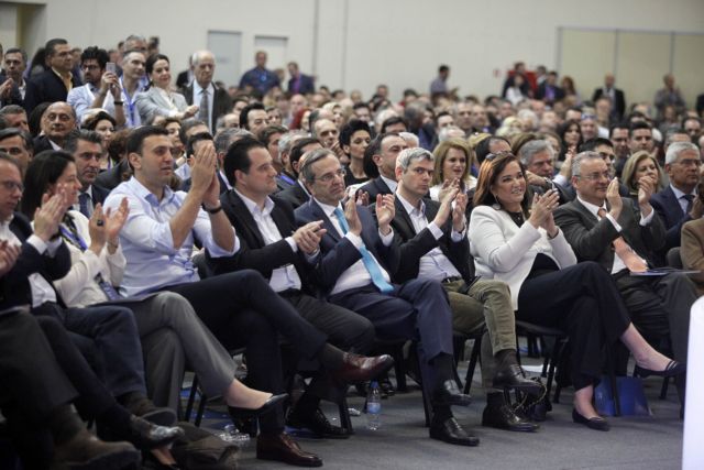 Συμμαχίες, συμβιβασμοί και κυριαρχία Μητσοτάκη