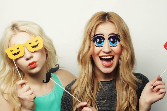 Προς το αύριο