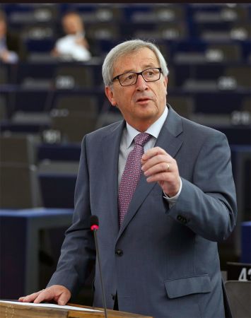 Γιούνκερ: Η Συρία χρειάζεται απεγνωσμένα μια διαρκή εκεχειρία