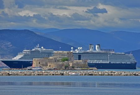 Πτώση σε αφίξεις κρουαζιεροπλοίων το 2017