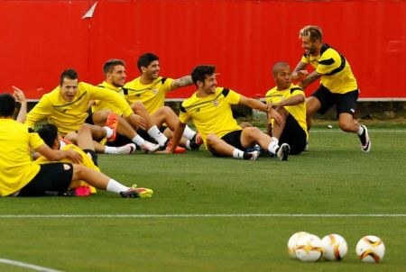 Europa League: Λίβερπουλ – Βιγιαρεάλ και Σεβίλλη – Σαχτάρ Ντόνετσκ