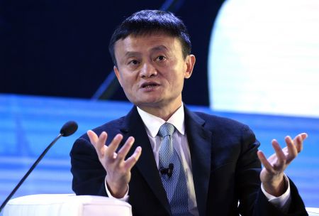 Alibaba: Tριπλάσια τα κέρδη, αλλά χαμηλά η μετοχή
