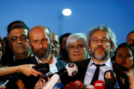 Τουρκία: Φυλάκιση 5 ετών σε δύο δημοσιογράφους