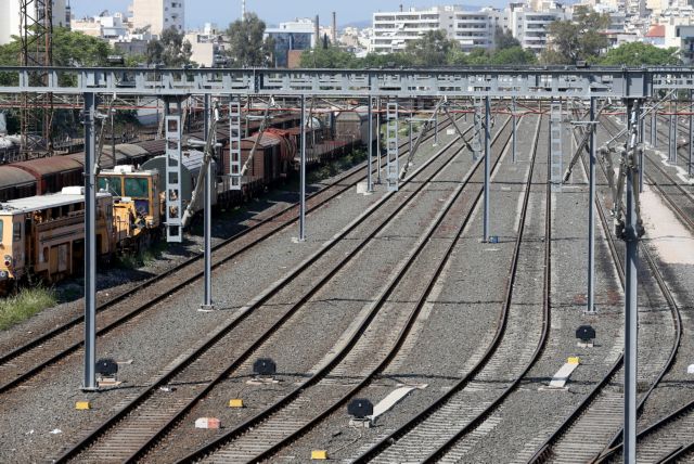 «Παγώνει» τις ράγες η ΤΡΑΙΝΟΣΕ, απεργεί κατά της ιδιωτικοποίησής της