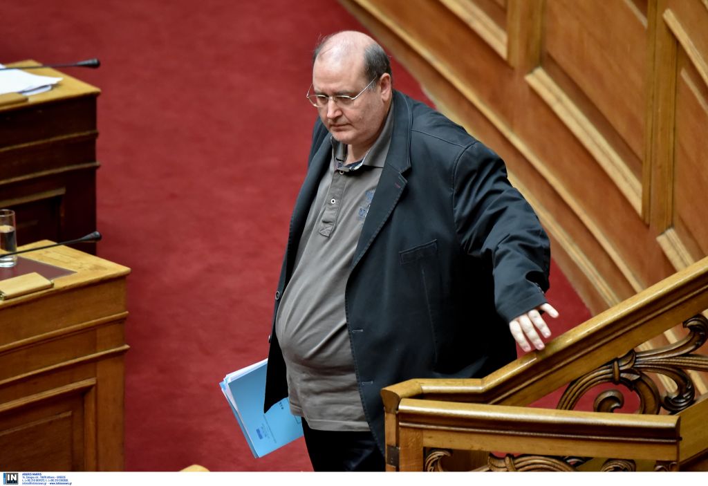 Φίλης: Υπάρχει κλίμα υπονόμευσης των Πανελλαδικών