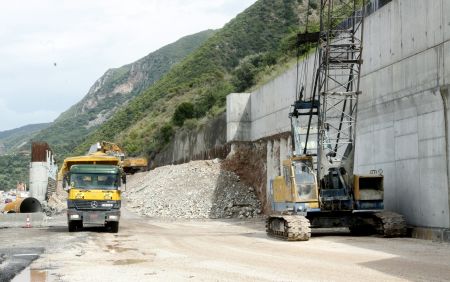 PwC: Οι παγκόσμιες επενδύσεις σε έργα υποδομών θα αυξηθούν 5% έως το 2020