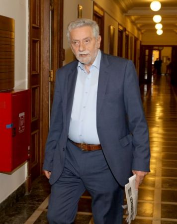 «Γίνατε υπουργοί στην πλάτη μας»