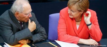 Σόϊμπλε vs Μέρκελ:  Grexit – No Grexit