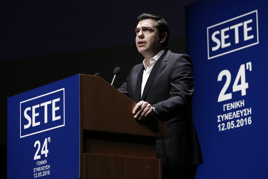 Τσίπρας: Από το 2018 το τέλος διανυκτέρευσης στα ξενοδοχεία