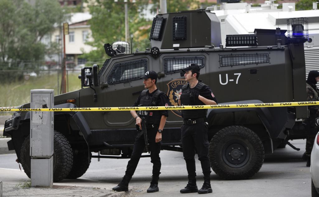 Eκρηξη στην Κωνσταντινούπολη, αναφορές για τέσσερις τραυματίες