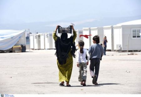 Πρόσφυγες: Από το ένα κτίριο που τελούσε υπό κατάληψη στο άλλο