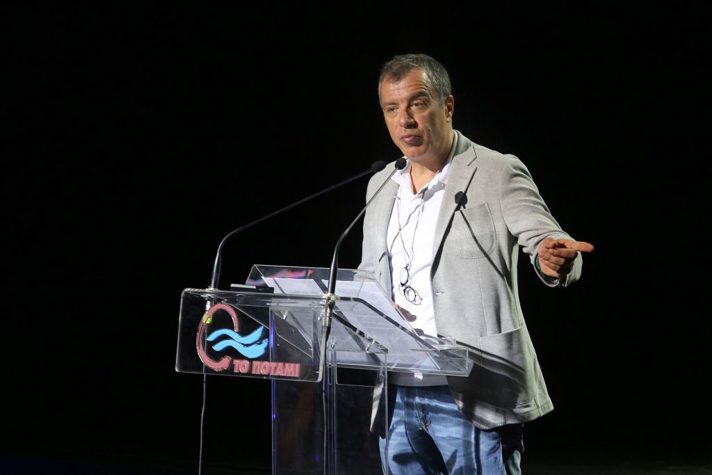 Φερχόφστατ-Θεοδωράκης: Γιατί η Ελλάδα είναι έξι χρόνια σε τέλμα
